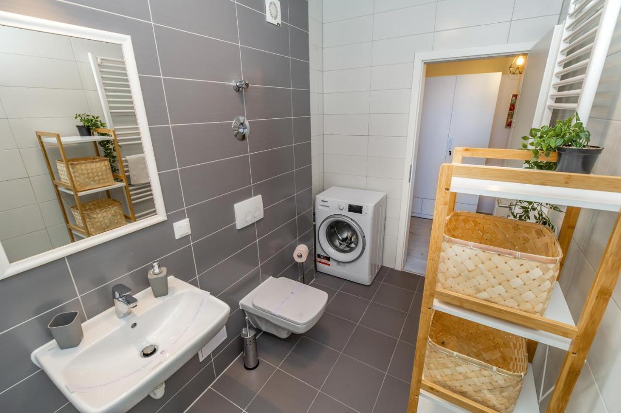 Apartament Smarald Braşov Exterior foto